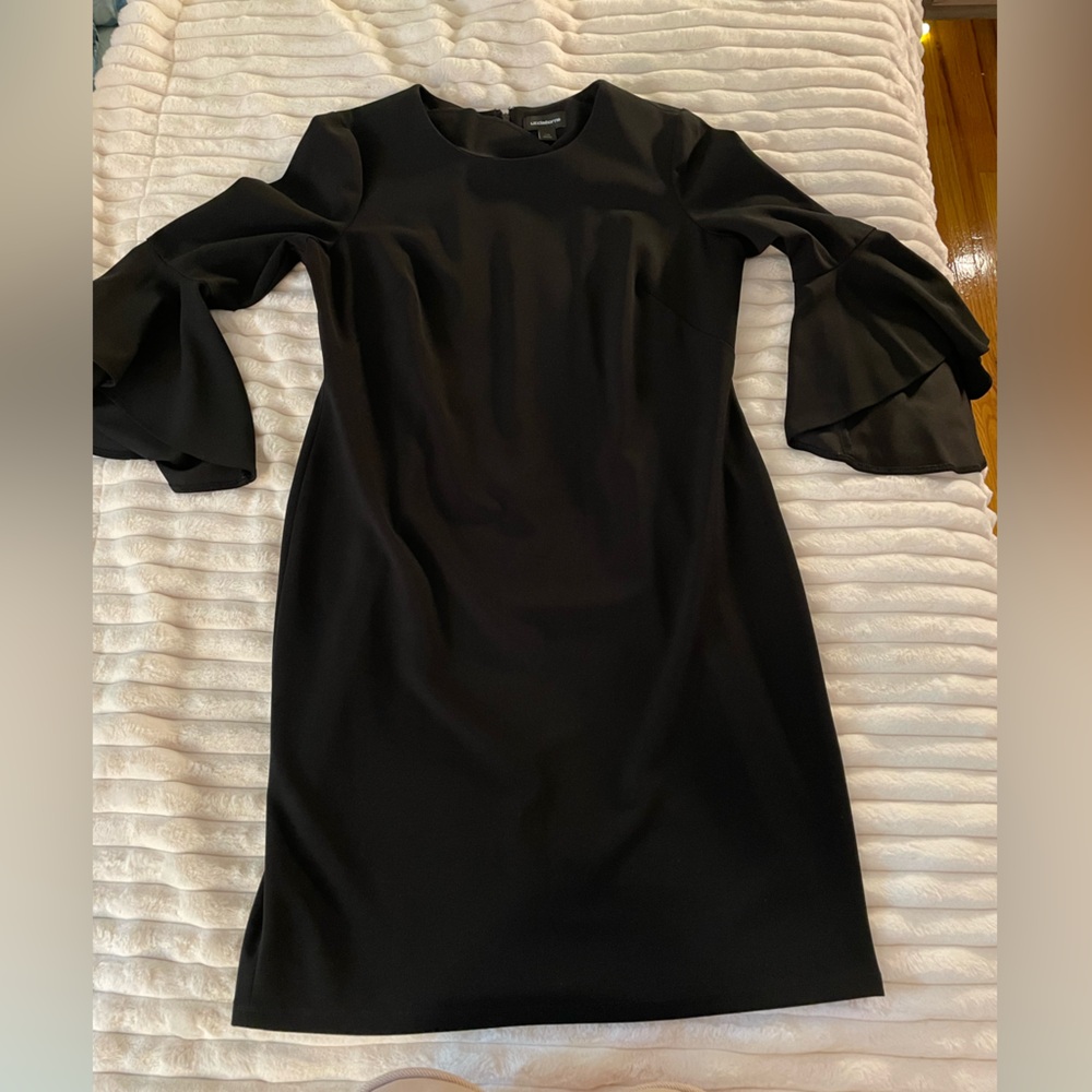 Liz Claiborne, black dress size 16 selling as it no longer fits